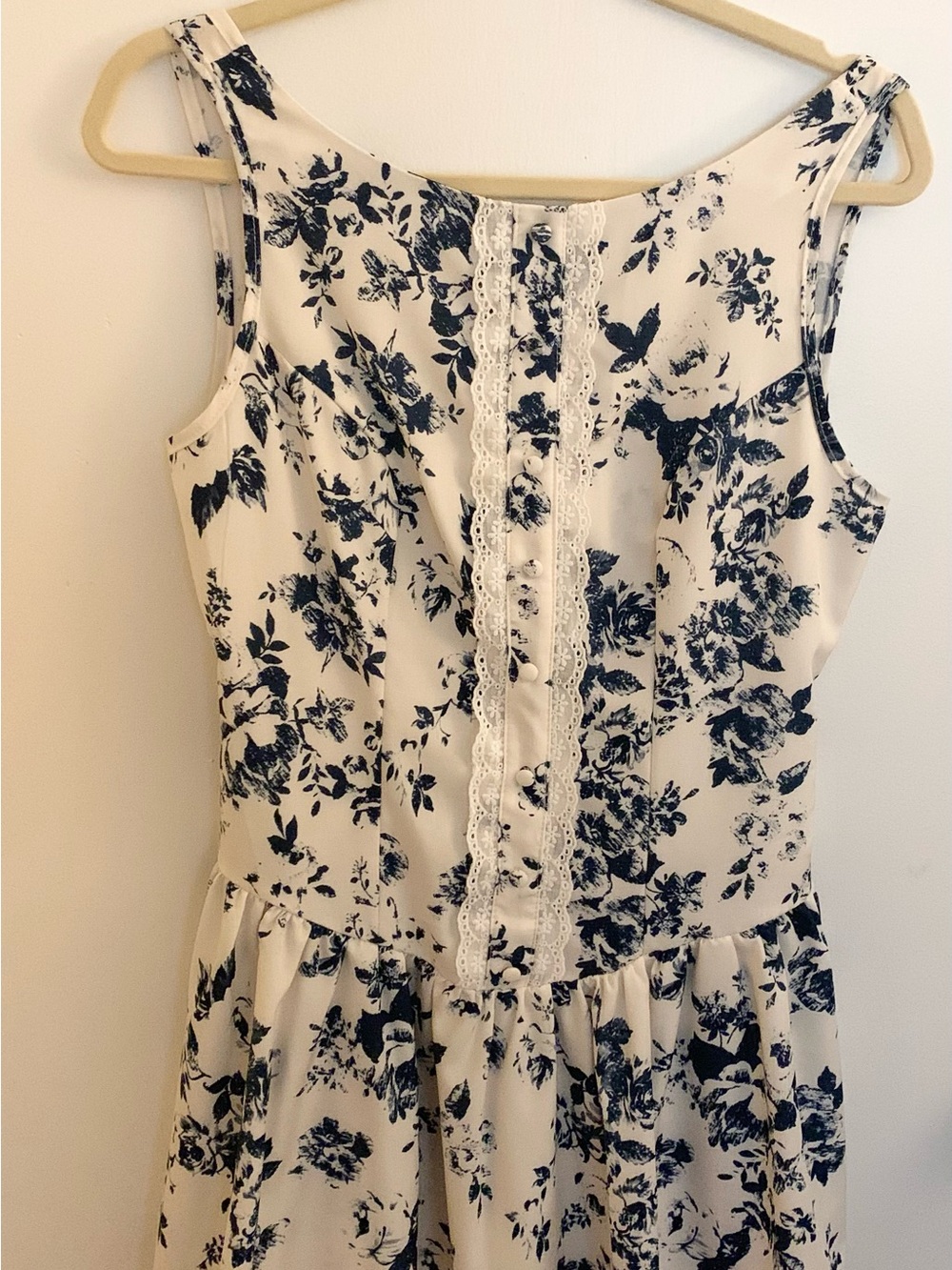 SHEIN White and Navy Blue Floral Lace Trim Sundress